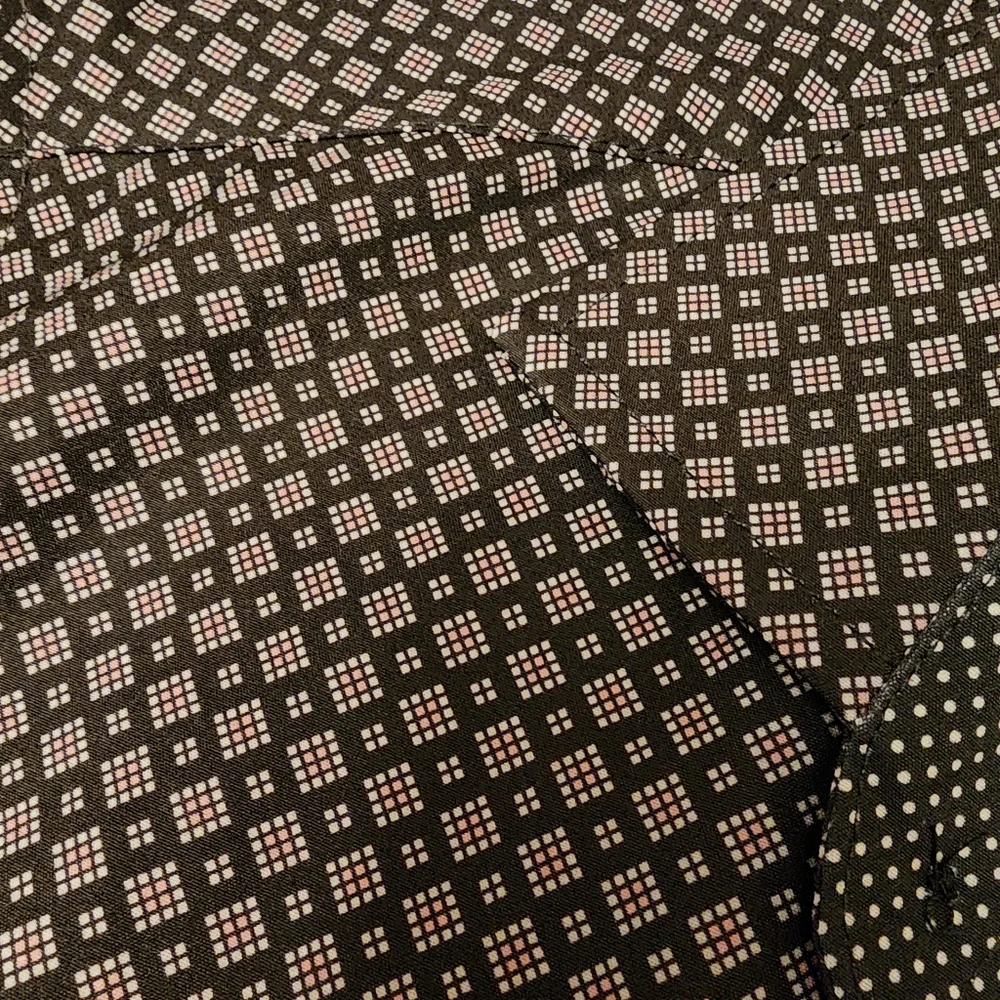 Construct Men's Geo 4-Way Stretch Casual Dress Shirt - Picture 4 of 10